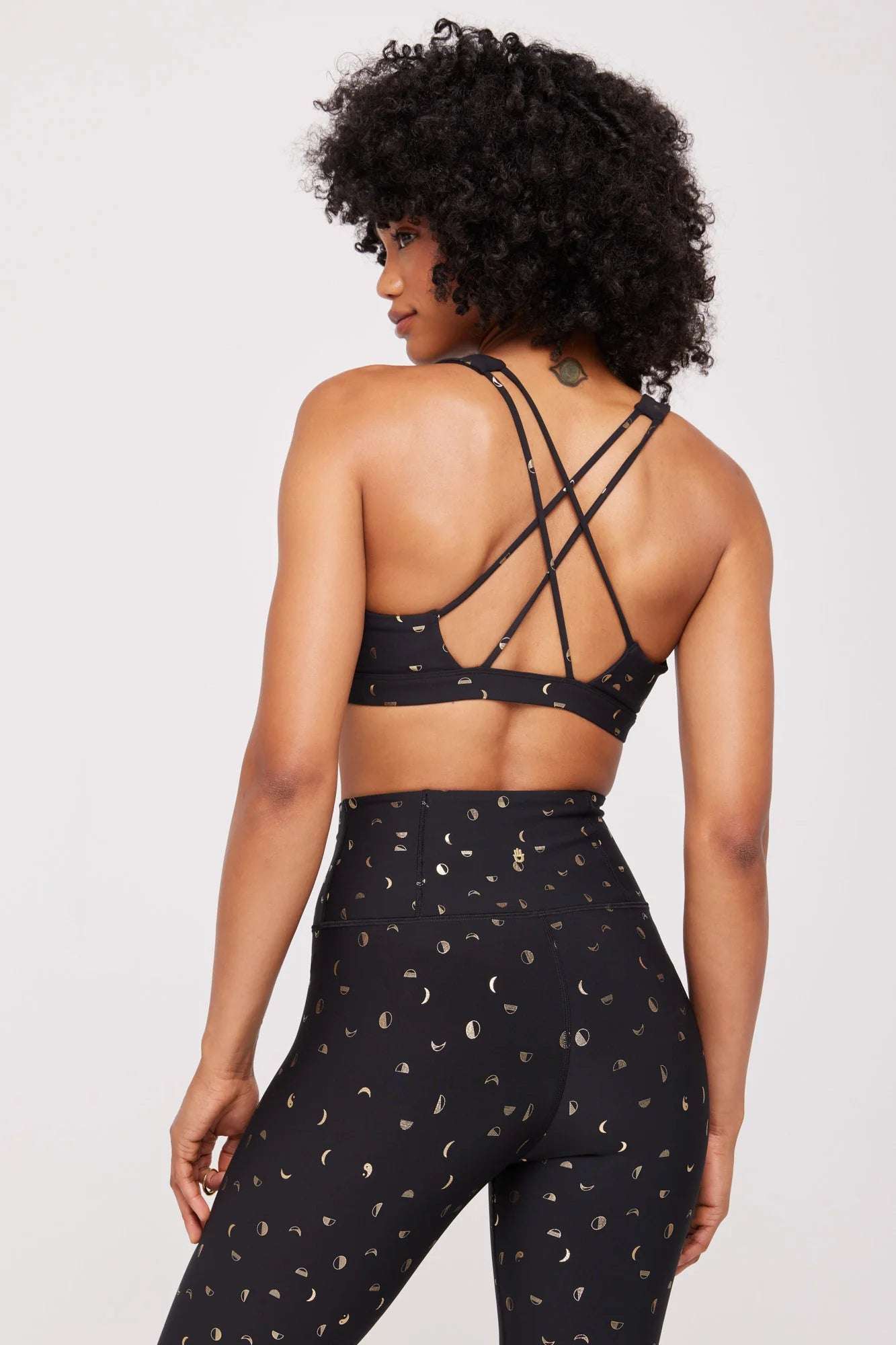 Spiritual Gangster Studio Dream Tech Sports Bra as seen on Malin Andersson - Spoiled Brat