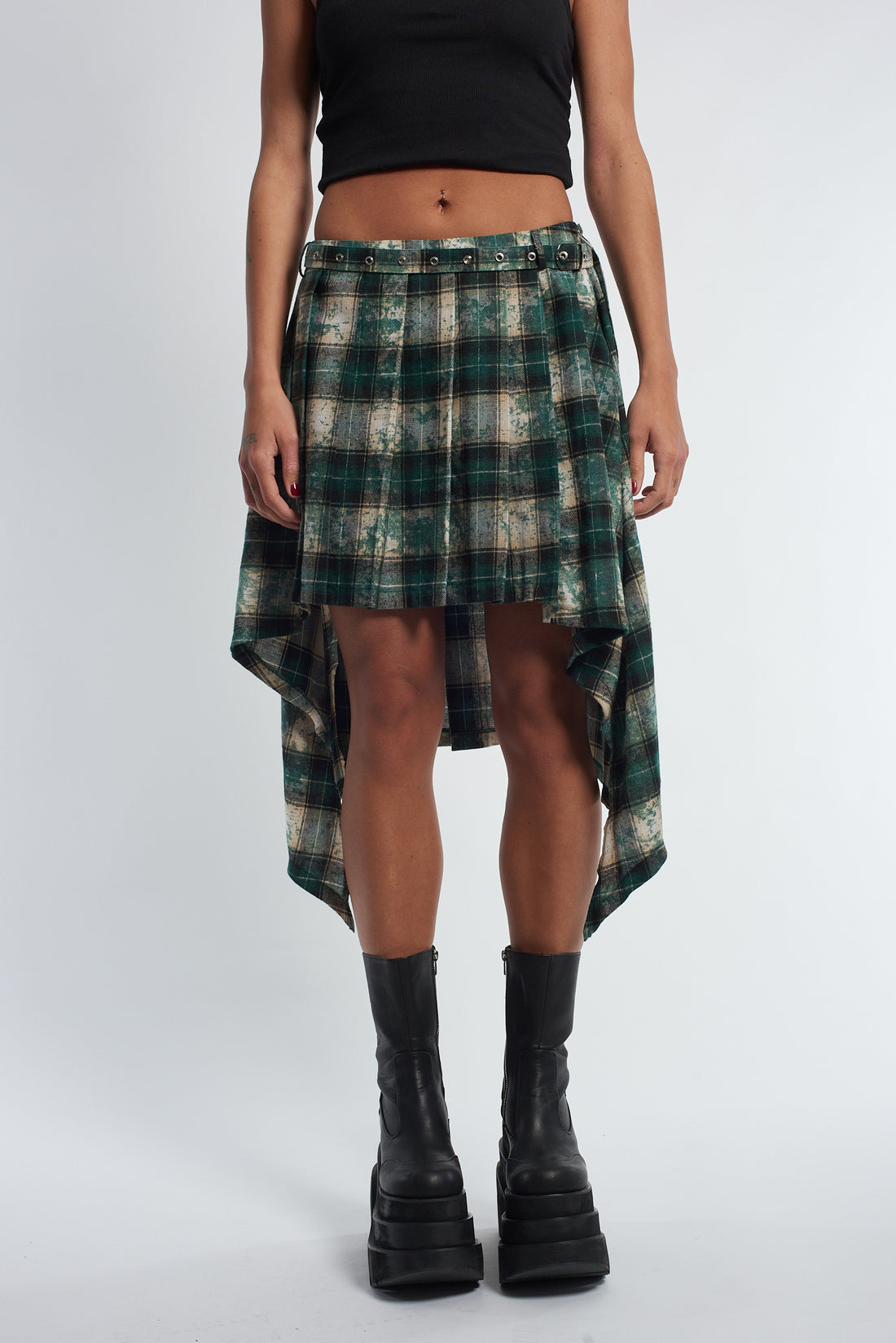 Shop The Ragged Priest Lore Pleated Tartan Kilt Skirt Online 